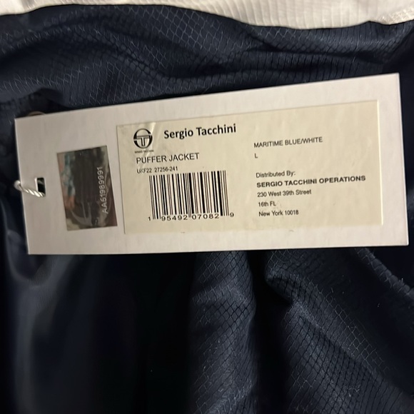 Sergio Tacchini blocked puffer with logo in navy NWT - Picture 4 of 5